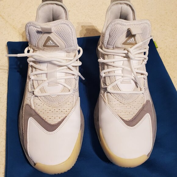 Adidas Pro Boost Sneakers *SILVER* Men's Size 11' W/Yeezy V2 Laces MINT As New! - Picture 3 of 9